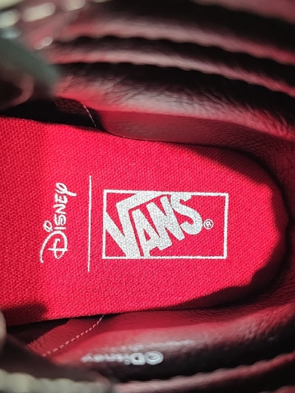 Vans Sk8-Hi Disney 100 Villains Multi Men’s 8 Women’s 9.5 New w/ Box - Picture 6 of 6